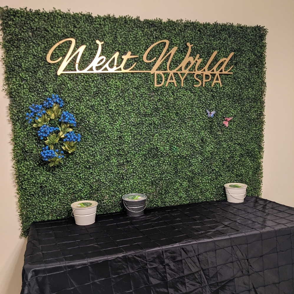 WWDS Robe - Picture 6 of 6